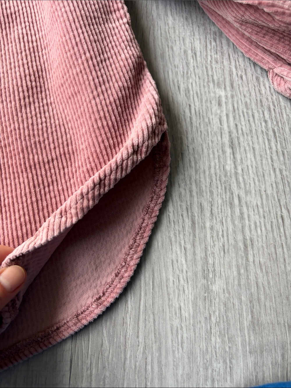 Kut from the Kloth Dusty Rose Corduroy Button Down Top, Size XS. - Picture 13 of 15